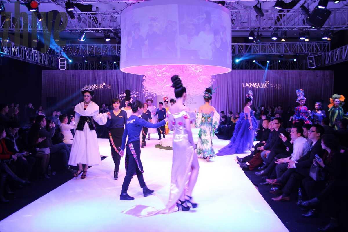 2015蘭瑟你(nǐ)身邊的(de)色彩大(dà)師(shī)總決賽